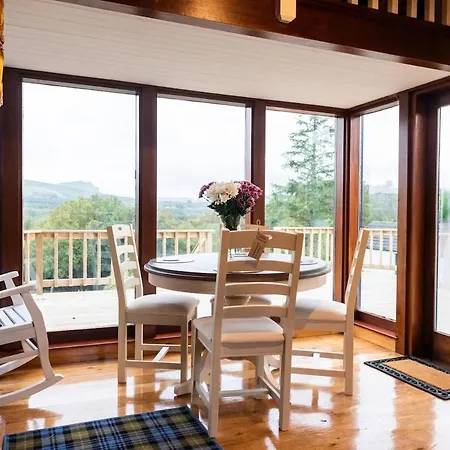 Σπίτι διακοπών Lakeland 400 Year Old Bavarian With Private Hot Tub Pet Friendly *