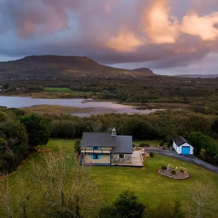 Lakeland 400 Year Old Bavarian With Private Hot Tub Pet Friendly Σπίτι διακοπών Kinlough