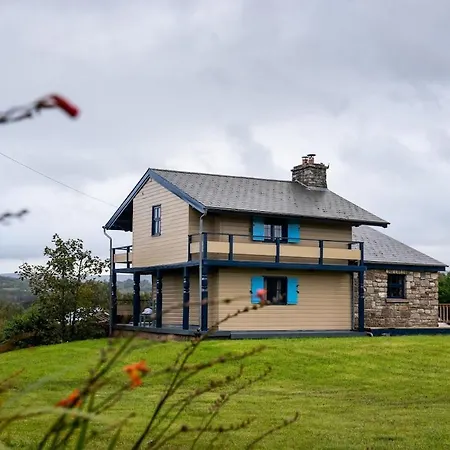 Σπίτι διακοπών Lakeland 400 Year Old Bavarian With Private Hot Tub Pet Friendly Kinlough