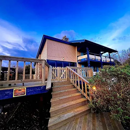 Lakeland 400 Year Old Bavarian With Private Hot Tub Pet Friendly *