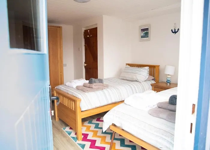 Lakeland 400 Year Old Bavarian With Private Hot Tub Pet Friendly Ferienhaus Kinlough