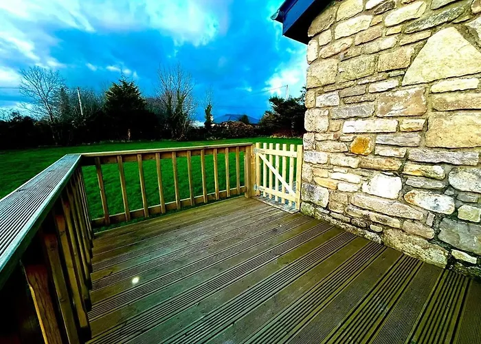 Ferienhaus Lakeland 400 Year Old Bavarian With Private Hot Tub Pet Friendly Kinlough